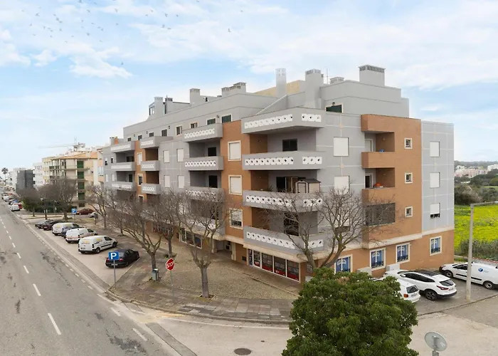 Amparo In Apartament